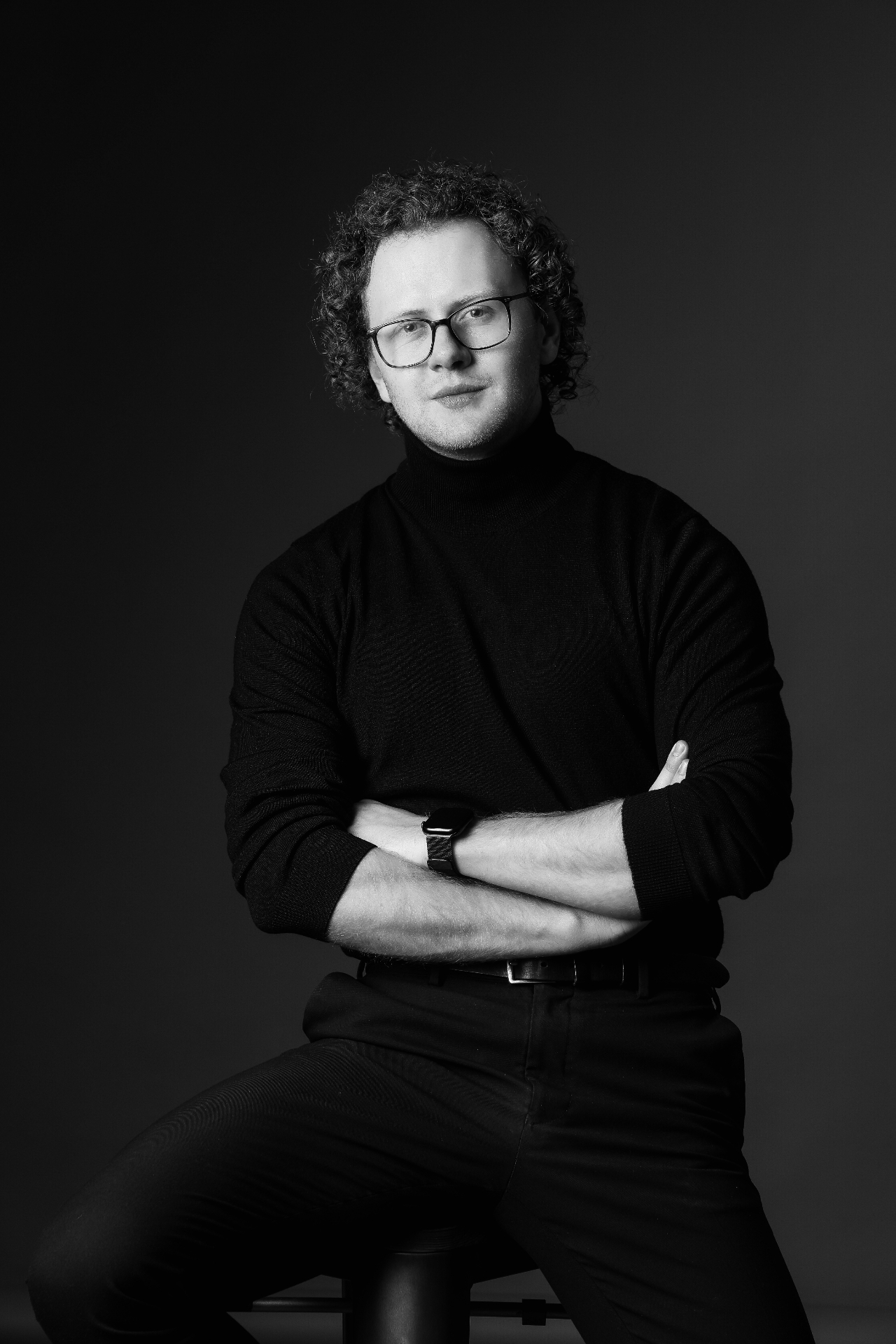 Black-and-white portrait of Leonard Rinser.
